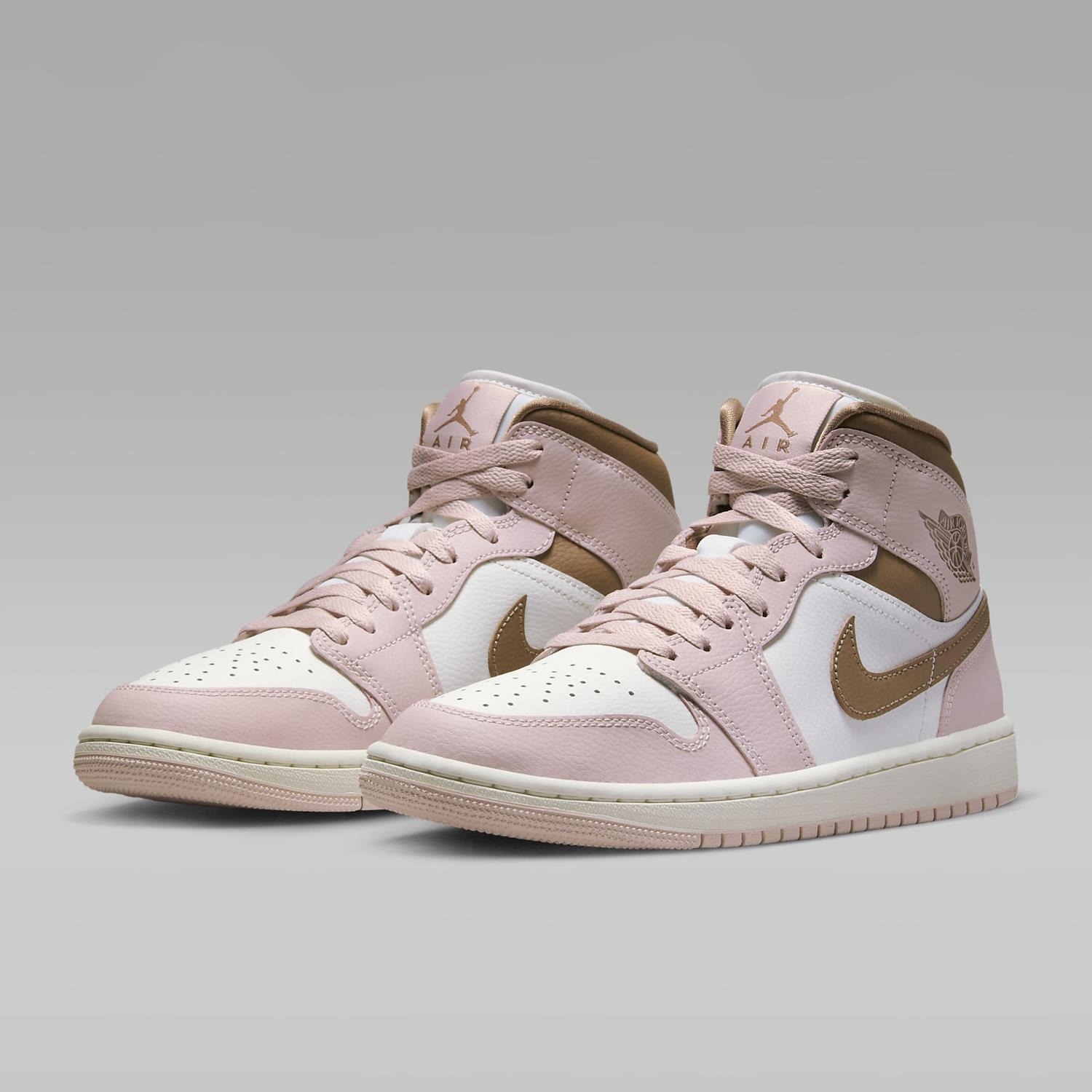 Nike Air Jordan 1 Mid Women's Shoes, Pink Oxford (BQ6472-620)